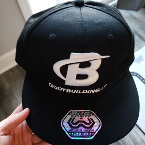 Bodybuilding hat